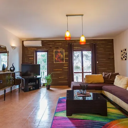Apartman Pinetree *